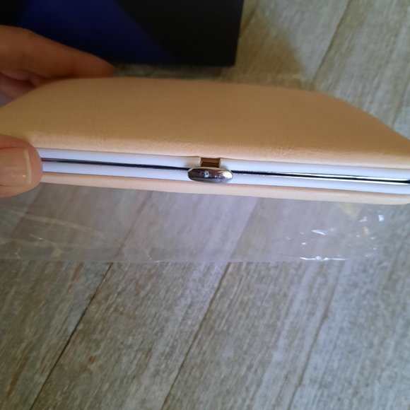 Professional Makeup Kit & Manicure Gift Set NWT! - 18 pc Rose Gold with case! - Picture 9 of 16